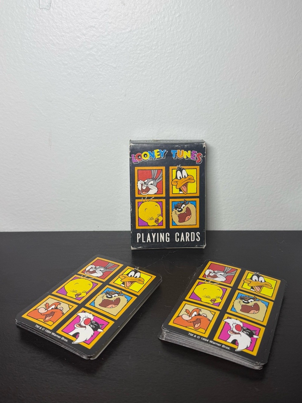 New Vintage 1994 Looney Tunes Playing Cards Bugs Daffy Taz Tweety Sylvester